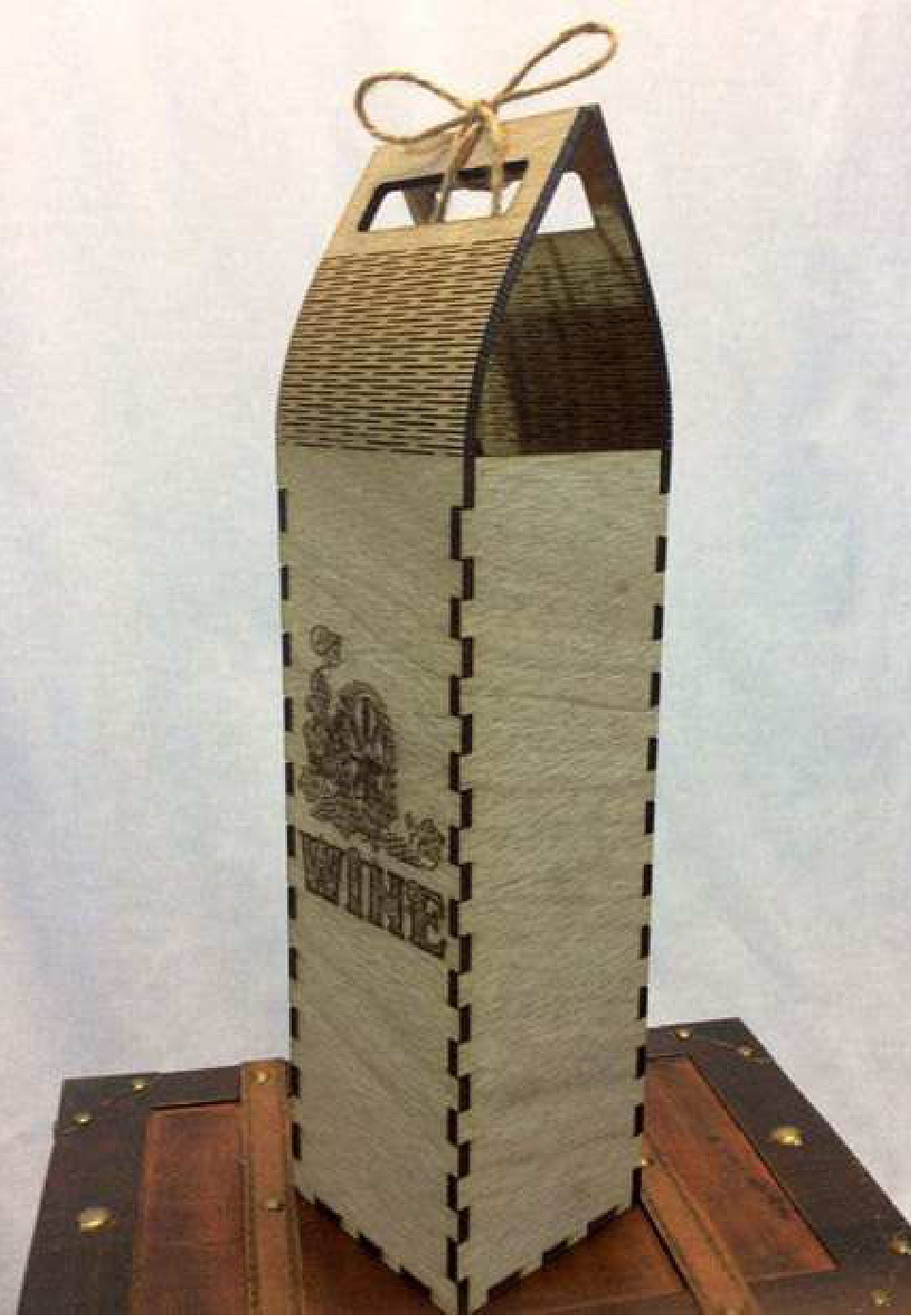 Descarga caja porta vino tipo regalo