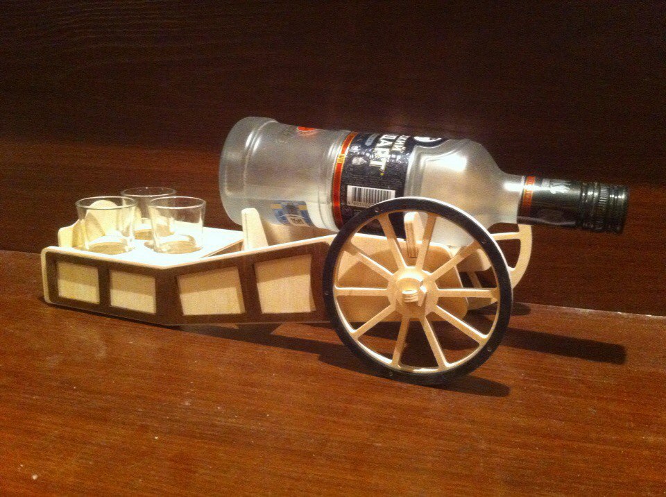 Descarga porta botella mini bar